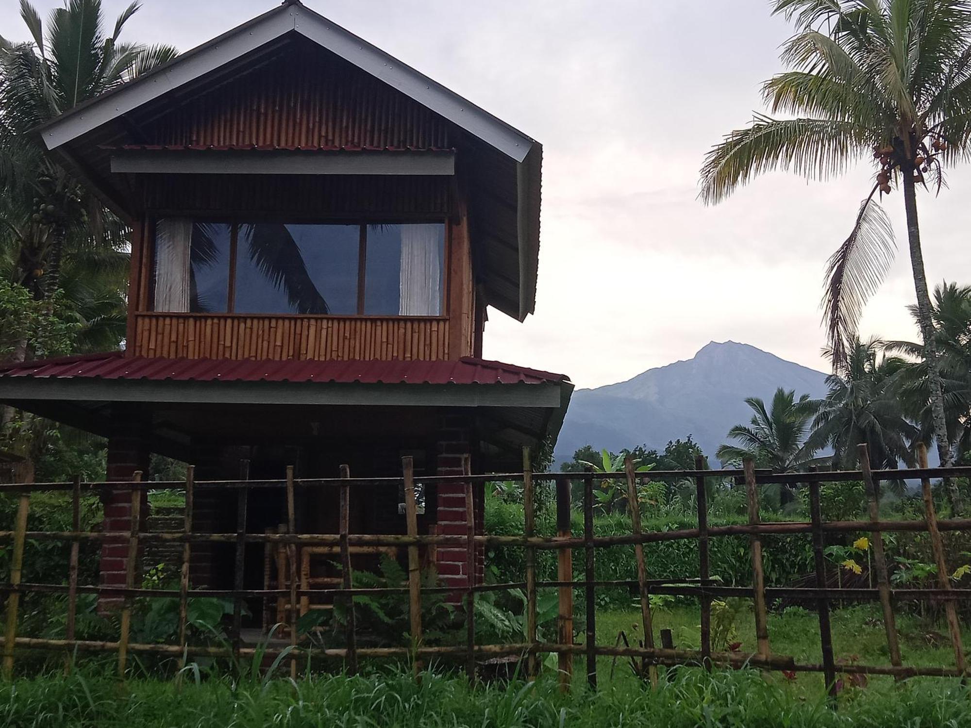 Coconut Homestay Tetebatu Exterior foto